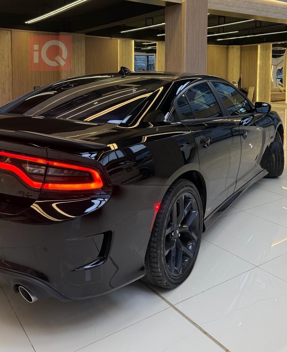 دودج تشارجر